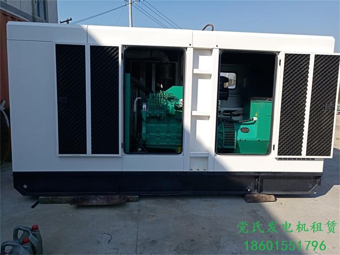 常州發(fā)電機(jī)出租租賃全新靜音東風(fēng)康明斯150kw發(fā)電機(jī)出租
