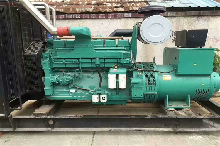 康明斯柴油發(fā)電機(jī)租賃出租公司